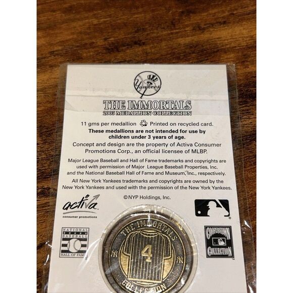 Lou Gehrig New York Yankees 2005 NY Post Medallion Coin The Immortals NEW+SEALED - Picture 5 of 6